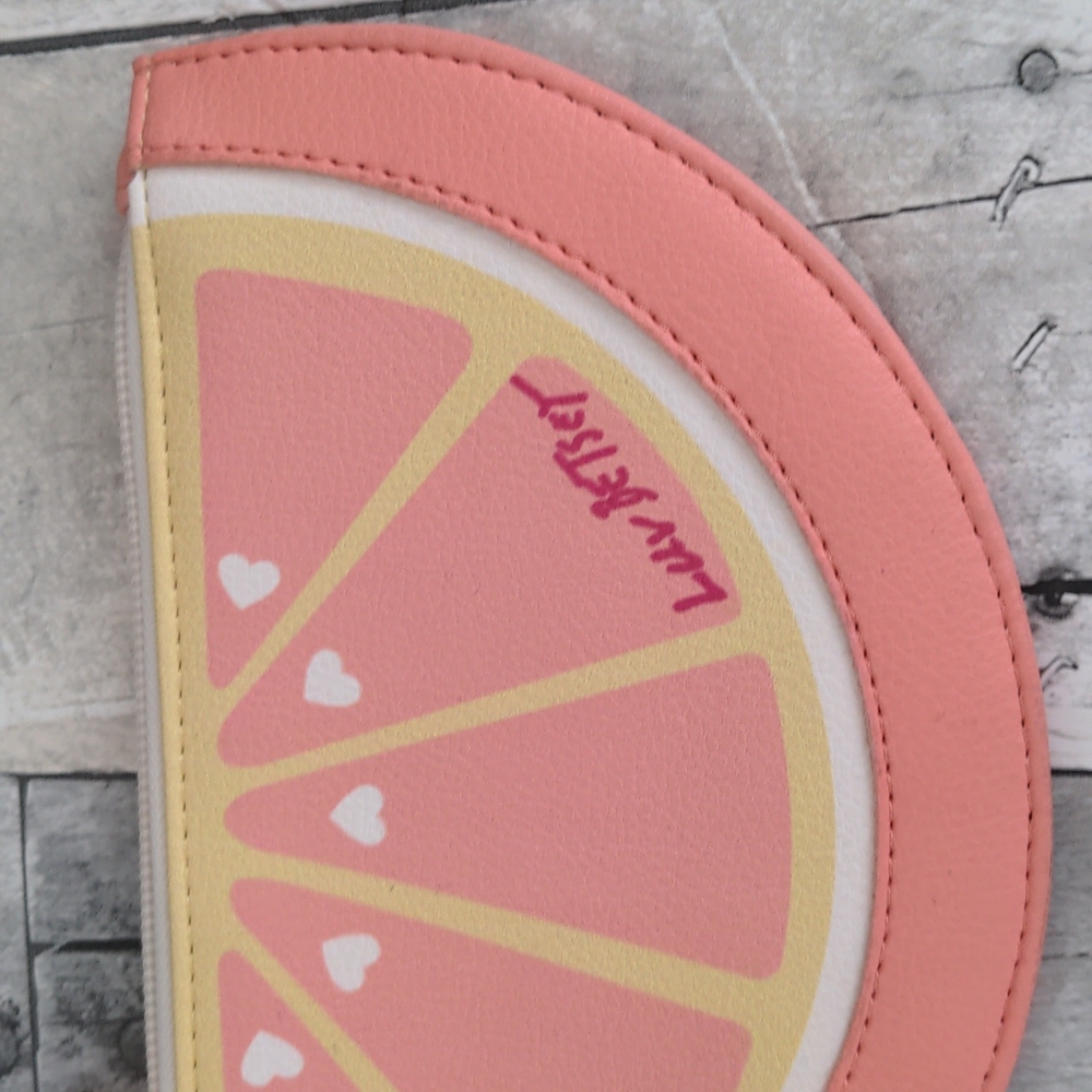 NWT Betsey Johnson Grapefruit Slice Wristlet - Picture 4 of 7
